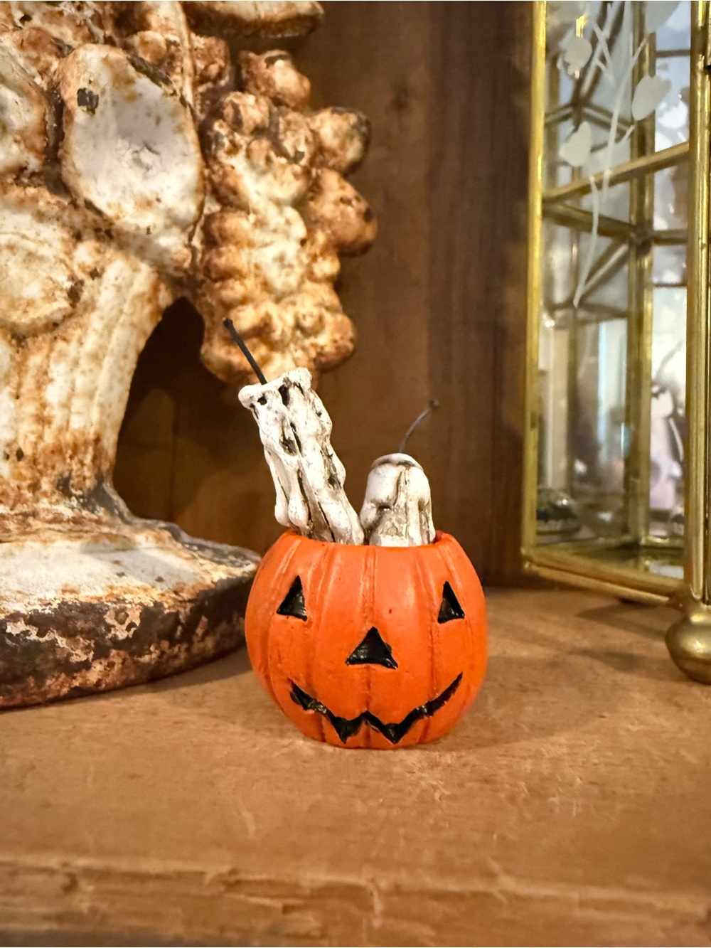Brand NWOT Tim Holtz Ideology Mini Jack-O'-Lantern Pumpkin - Orange and Candles